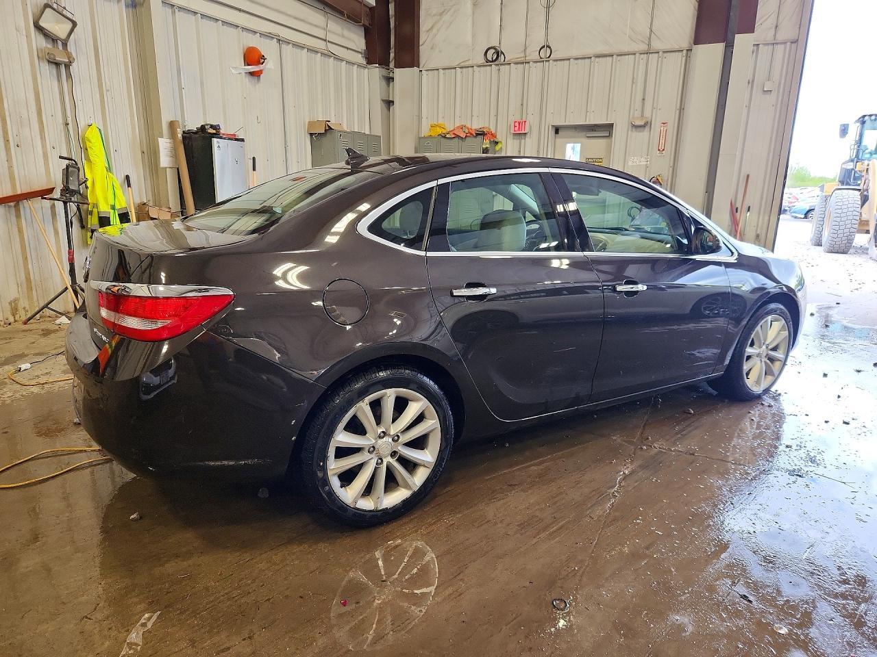 2014 Buick Verano - Image 3