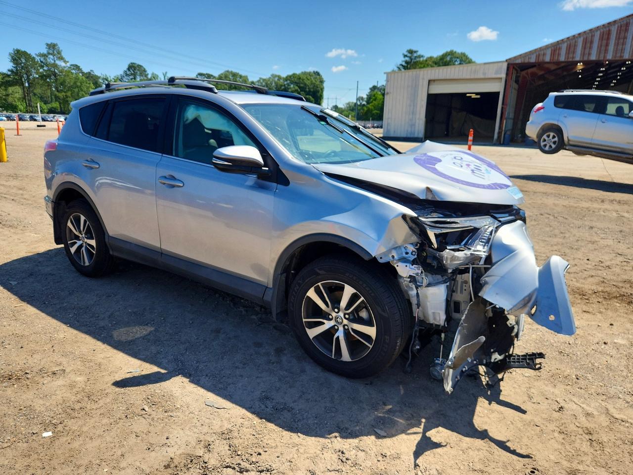 2017 Toyota Rav4 Xle - Фото 4