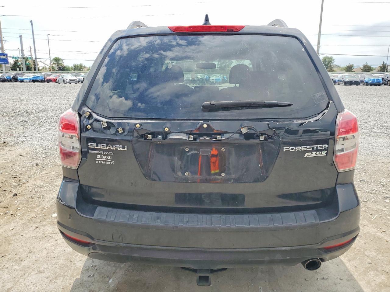 2016 Subaru Forester 2.5I Premium - Фото 6