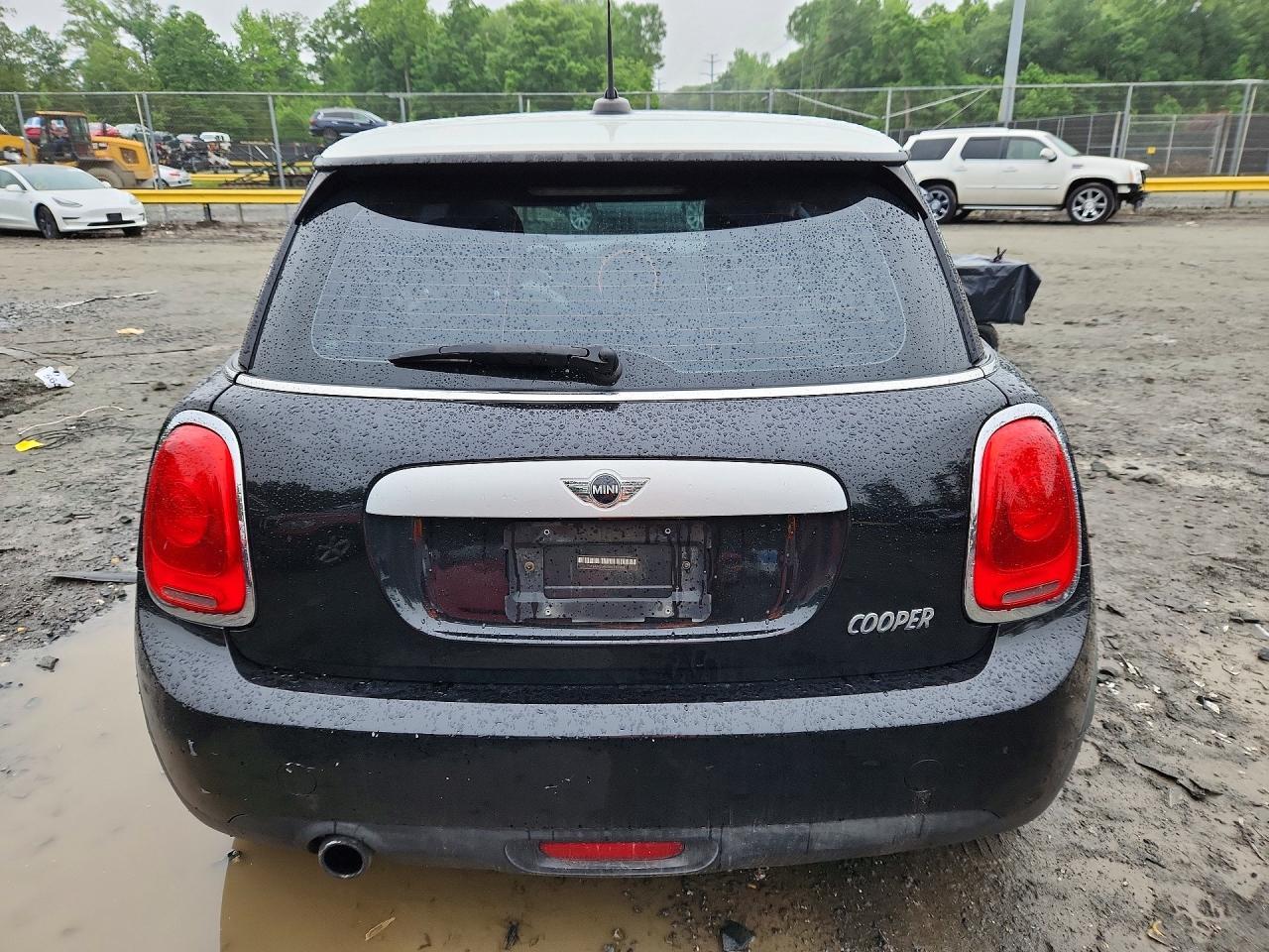2015 Mini Cooper - Image 6