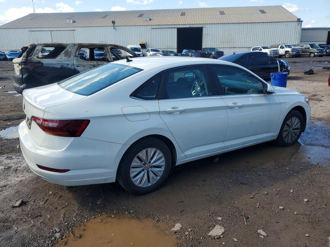 2019 Volkswagen Jetta S - Image 3