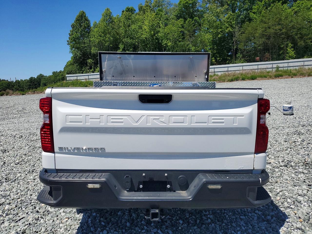 2025 Chevrolet Silverado K1500 - Image 6