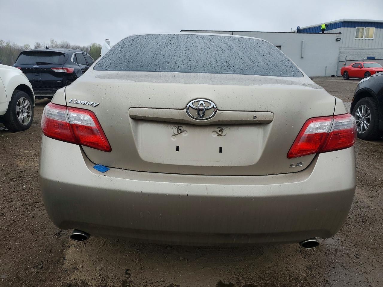2008 Toyota Camry Le - Фото 6