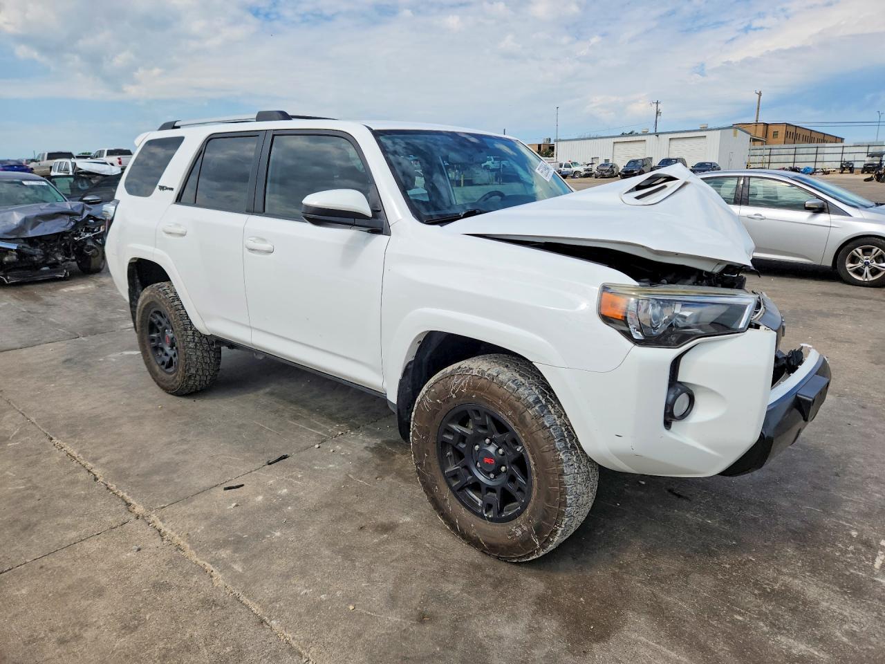 2015 Toyota 4Runner - Image 4