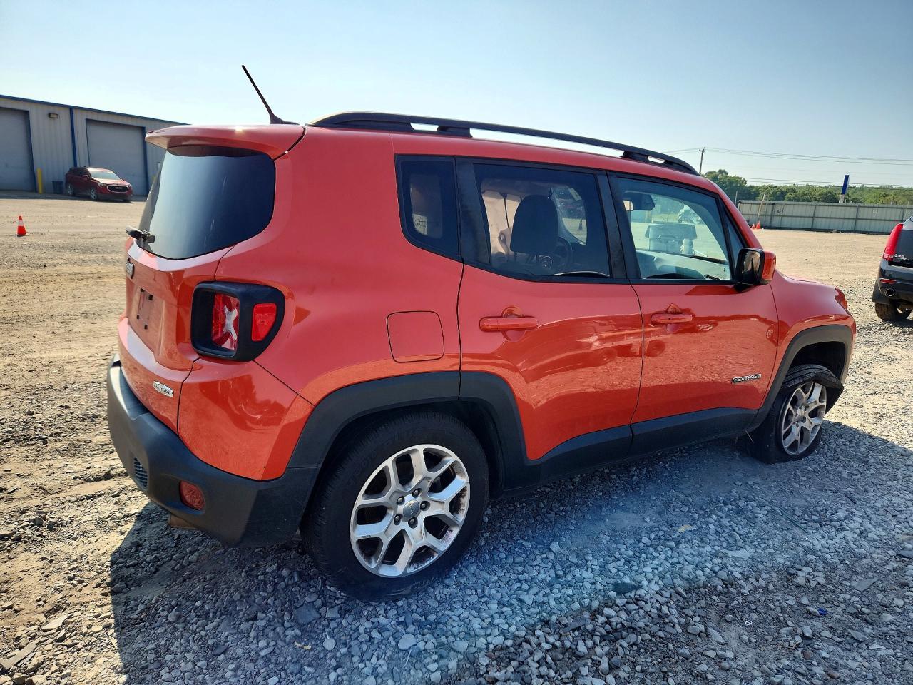 2017 Jeep Renegade Latitude - Фото 3