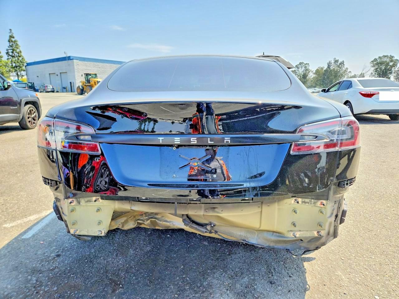 2019 Tesla Model S - Фото 6