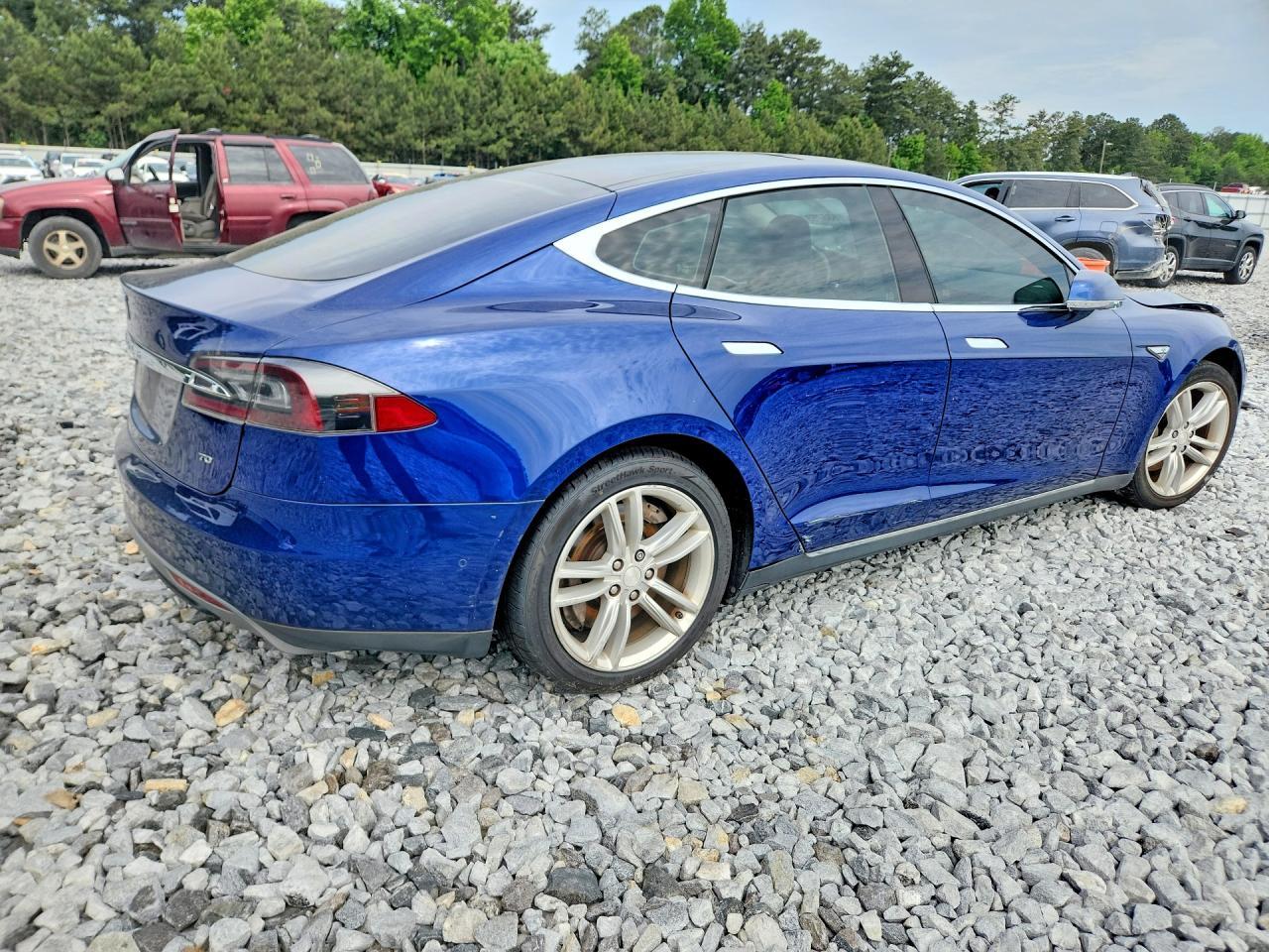 2016 Tesla Model S - Фото 3