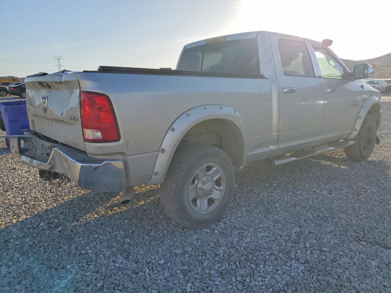 2016 Ram 2500 Slt - Image 3