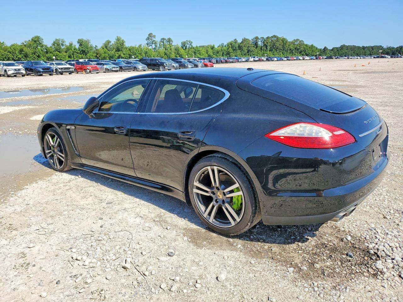 2010 Porsche Panamera S - Фото 2