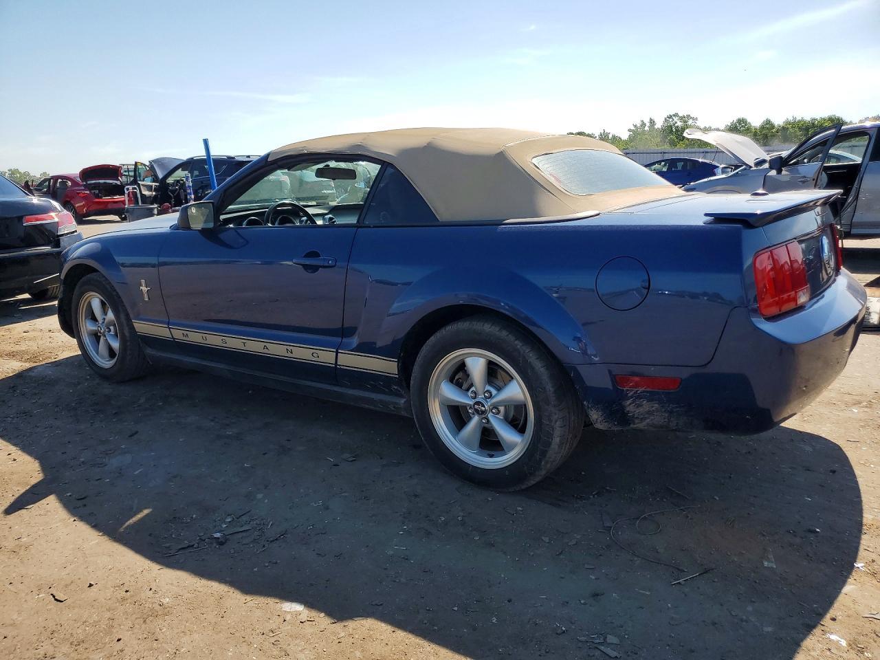 2007 Ford Mustang - Фото 2