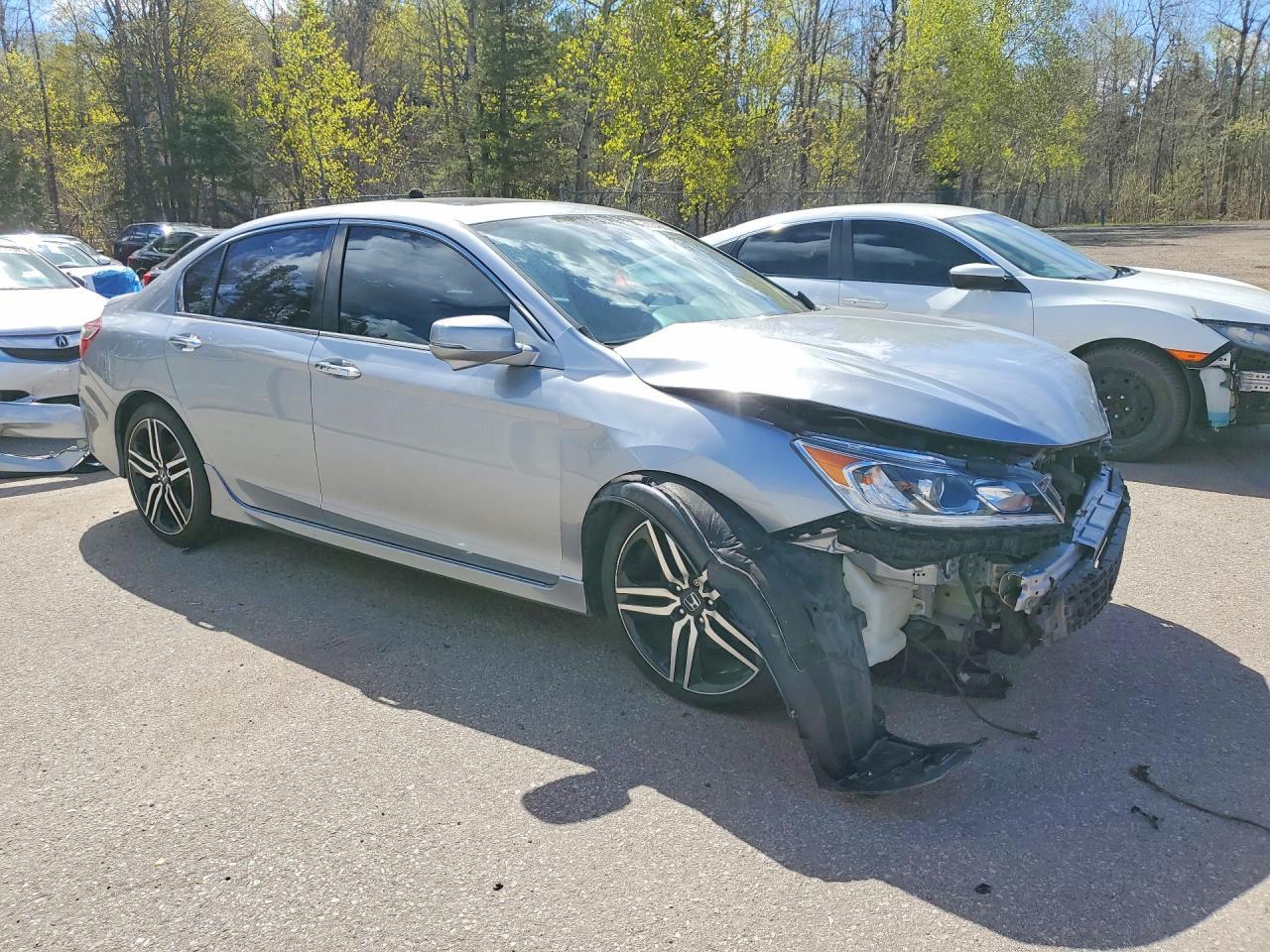 2016 Honda Accord Sport - Image 4