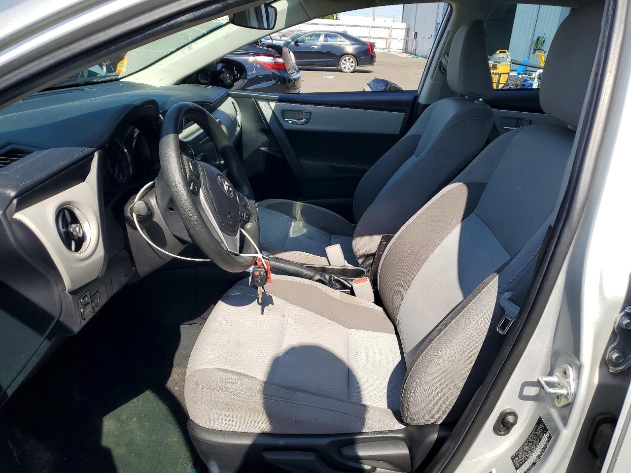 2019 Toyota Corolla Le - Фото 7