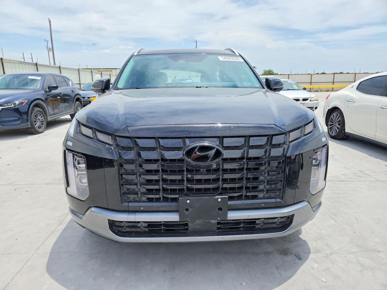 2024 Hyundai Palisade Limited - Image 5