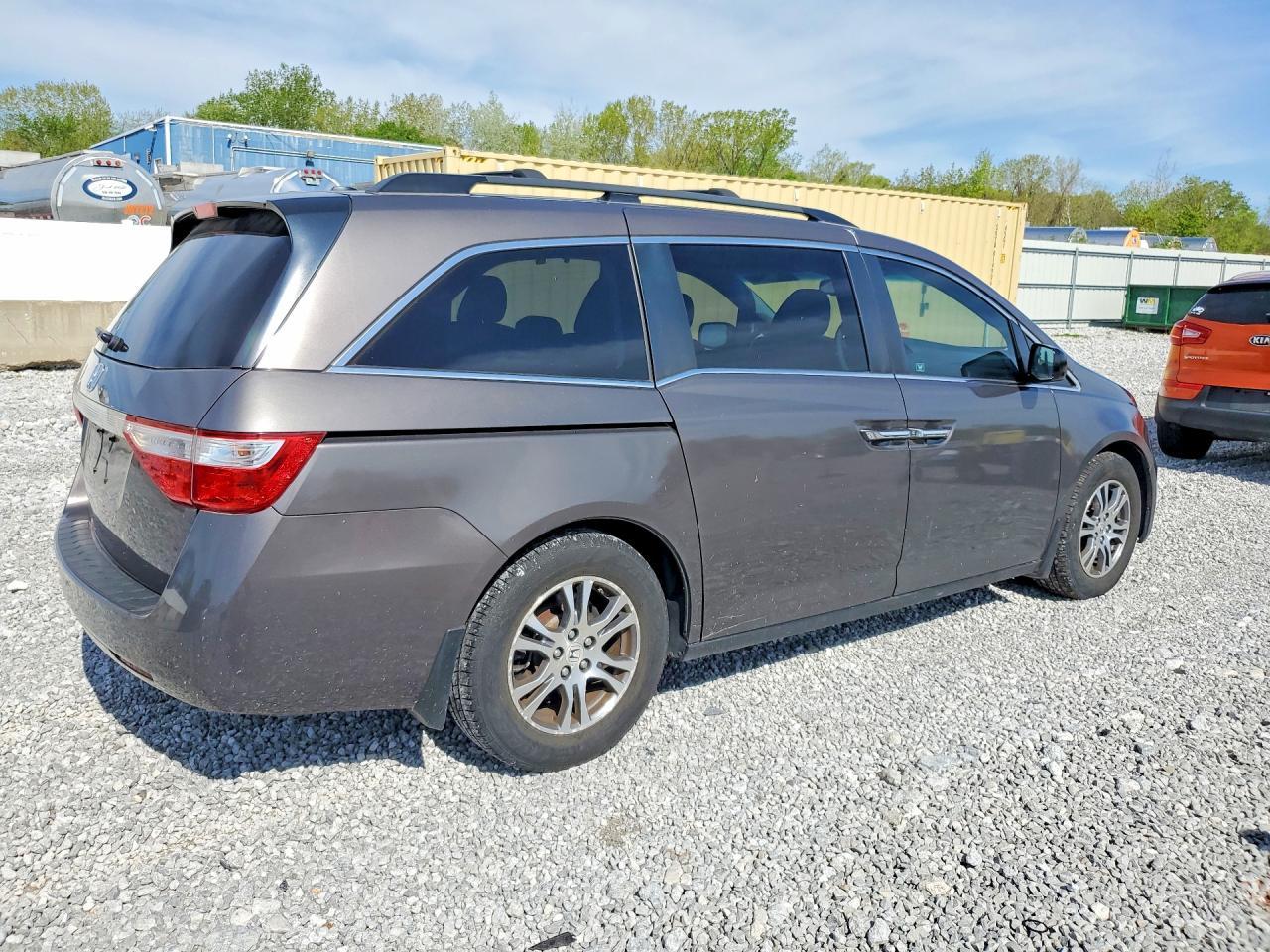 2011 Honda Odyssey Exl - Фото 3