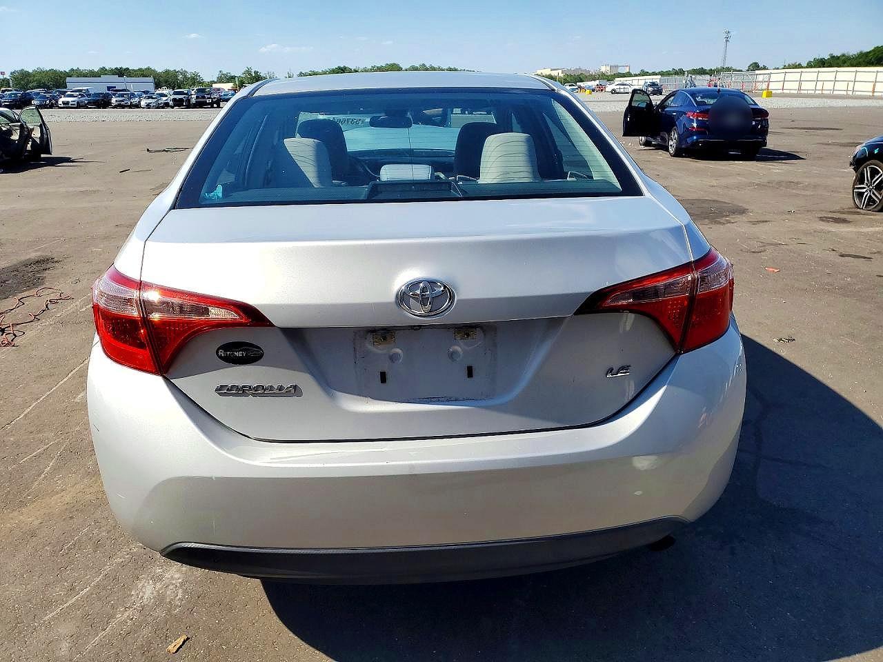 2019 Toyota Corolla Le - Фото 6