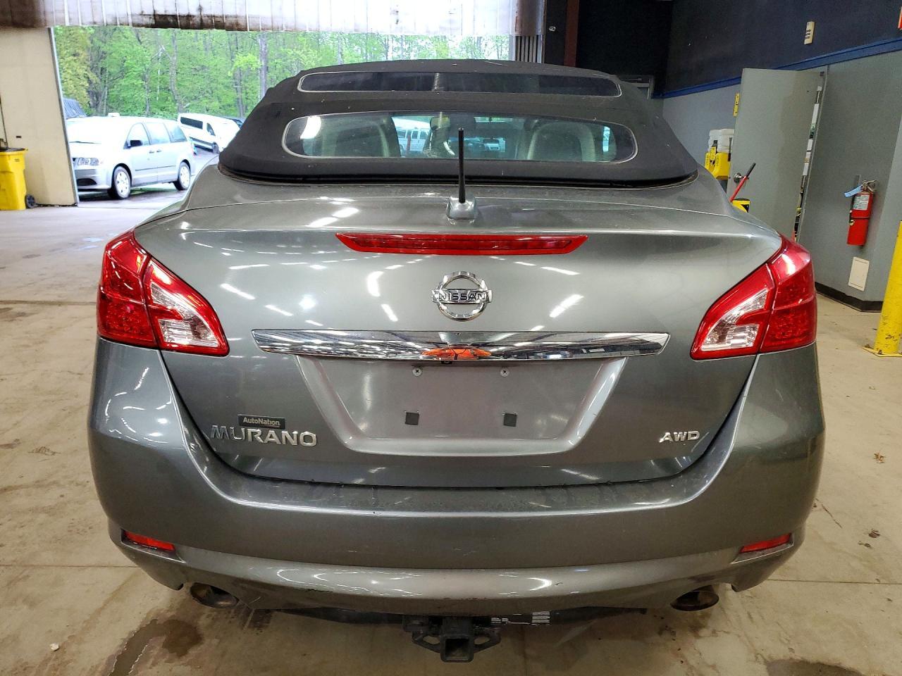 2014 Niss Murano Crosscabriolet - Image 6