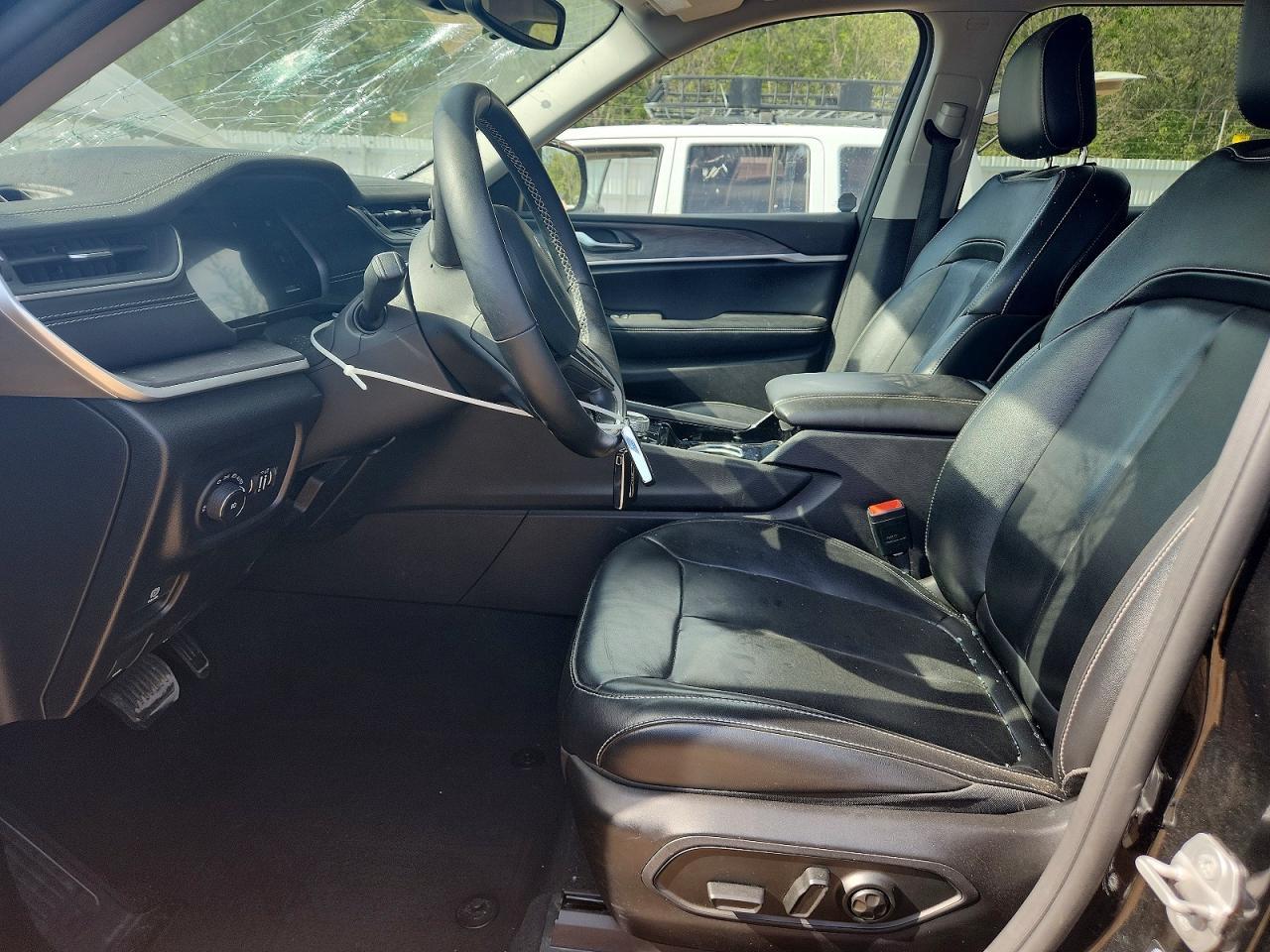 2022 Jeep Grand Cherokee L Limited - Фото 7