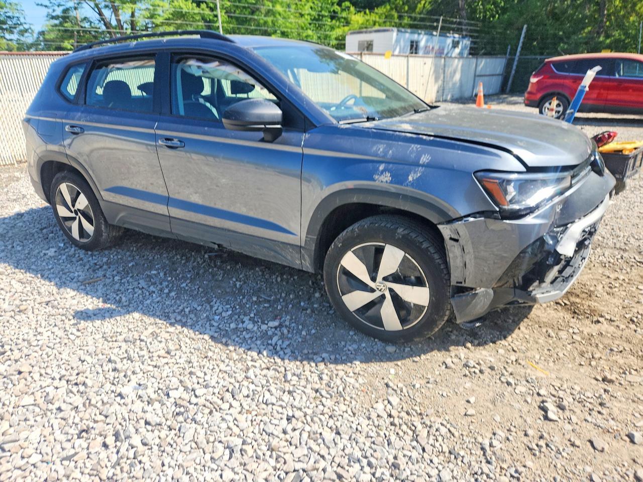 2025 Volkswagen Taos S - Фото 4