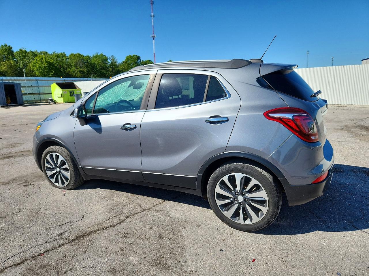 2019 Buick Encore Essence - Image 2