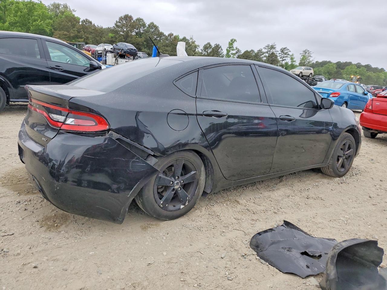 2015 Dodge Dart - Фото 3