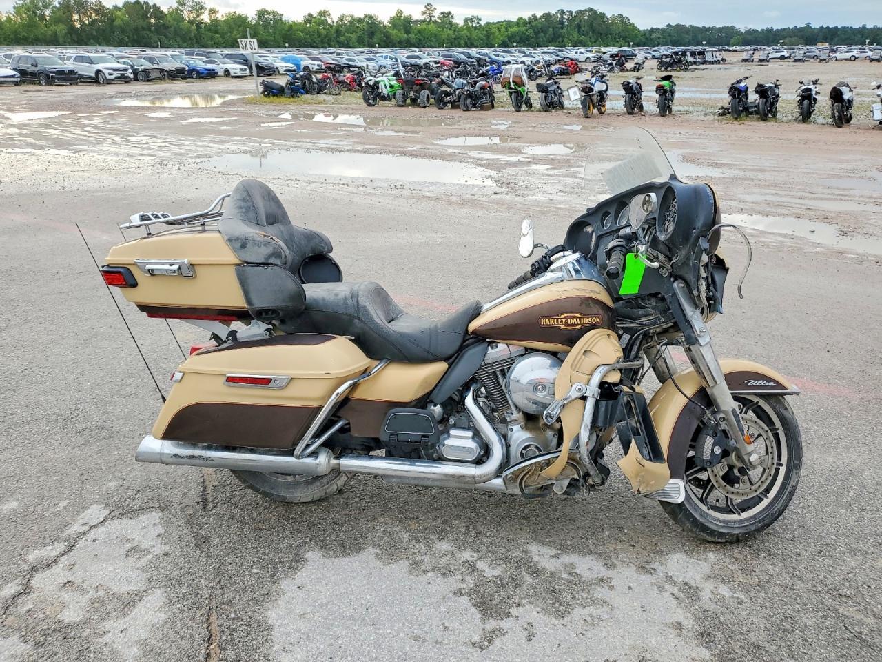 2014 Harley-Davidson Flhtcu Ultra Classic Electra Glide
