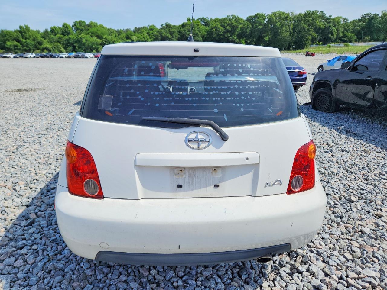 2005 Scion Xa Base - Фото 6