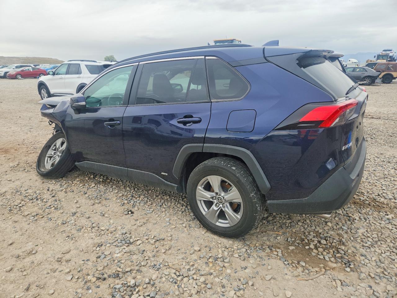 2024 Toyota Rav4 Hybrid Xle - Image 2