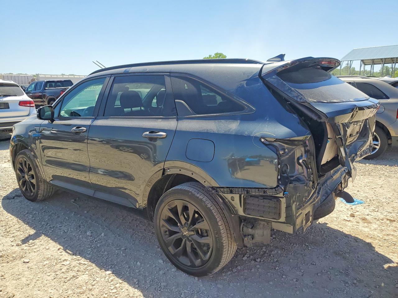 2022 Kia Sorento Sx - Image 2