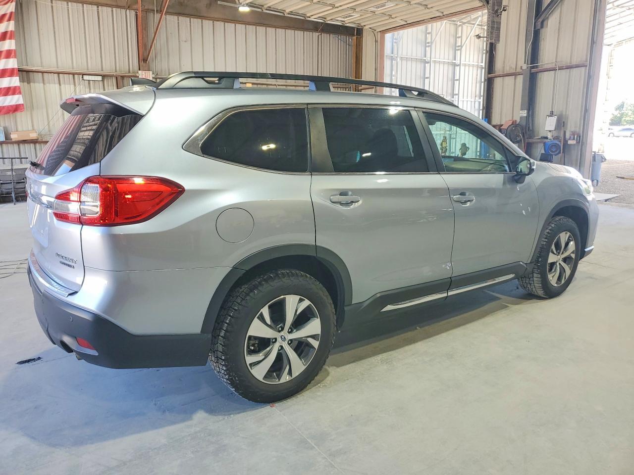 2021 Subaru Ascent Limited - Фото 3