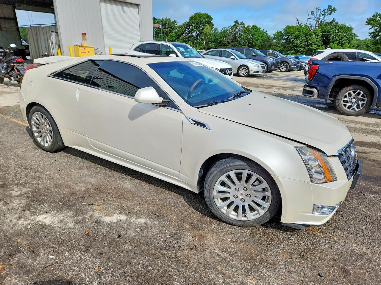 2012 Cadillac Cts Premium Collection - Image 4