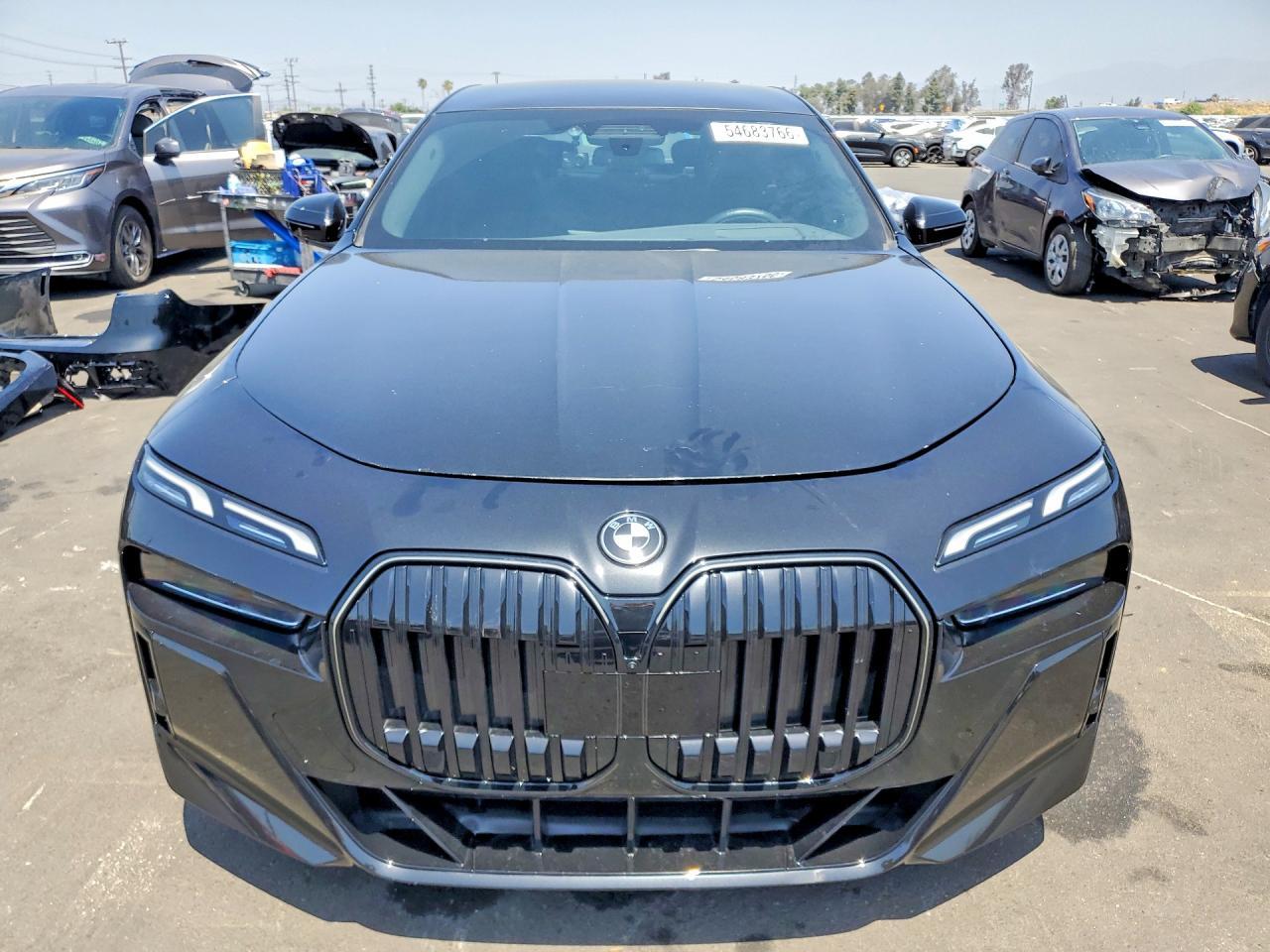 2023 BMW 740 I - Фото 5