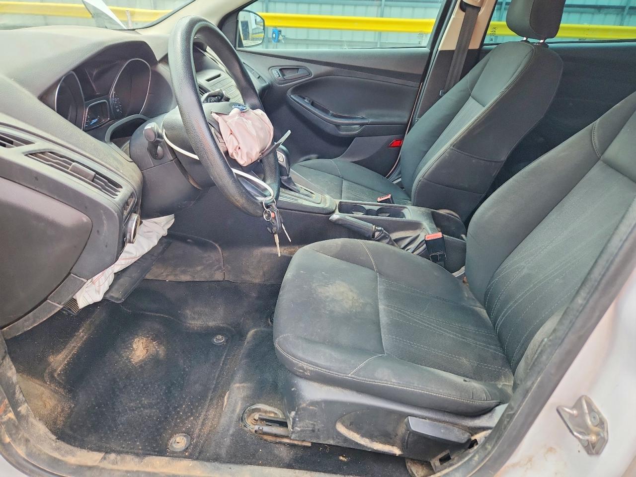 2015 Ford Focus S - Image 7