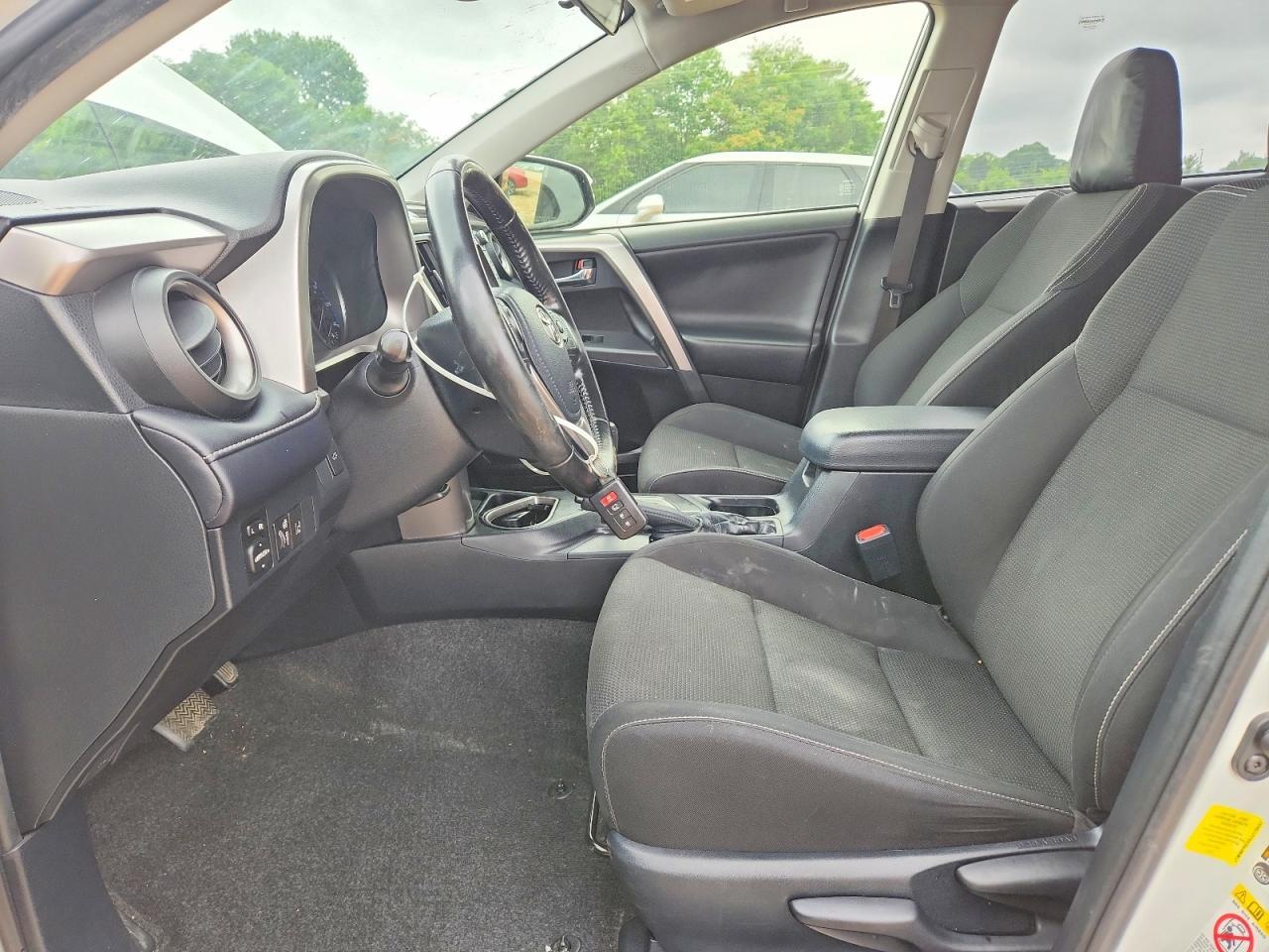 2018 Toyota Rav4 Xle - Image 7