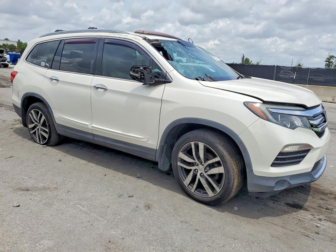 2016 Honda Pilot Elite - Фото 4