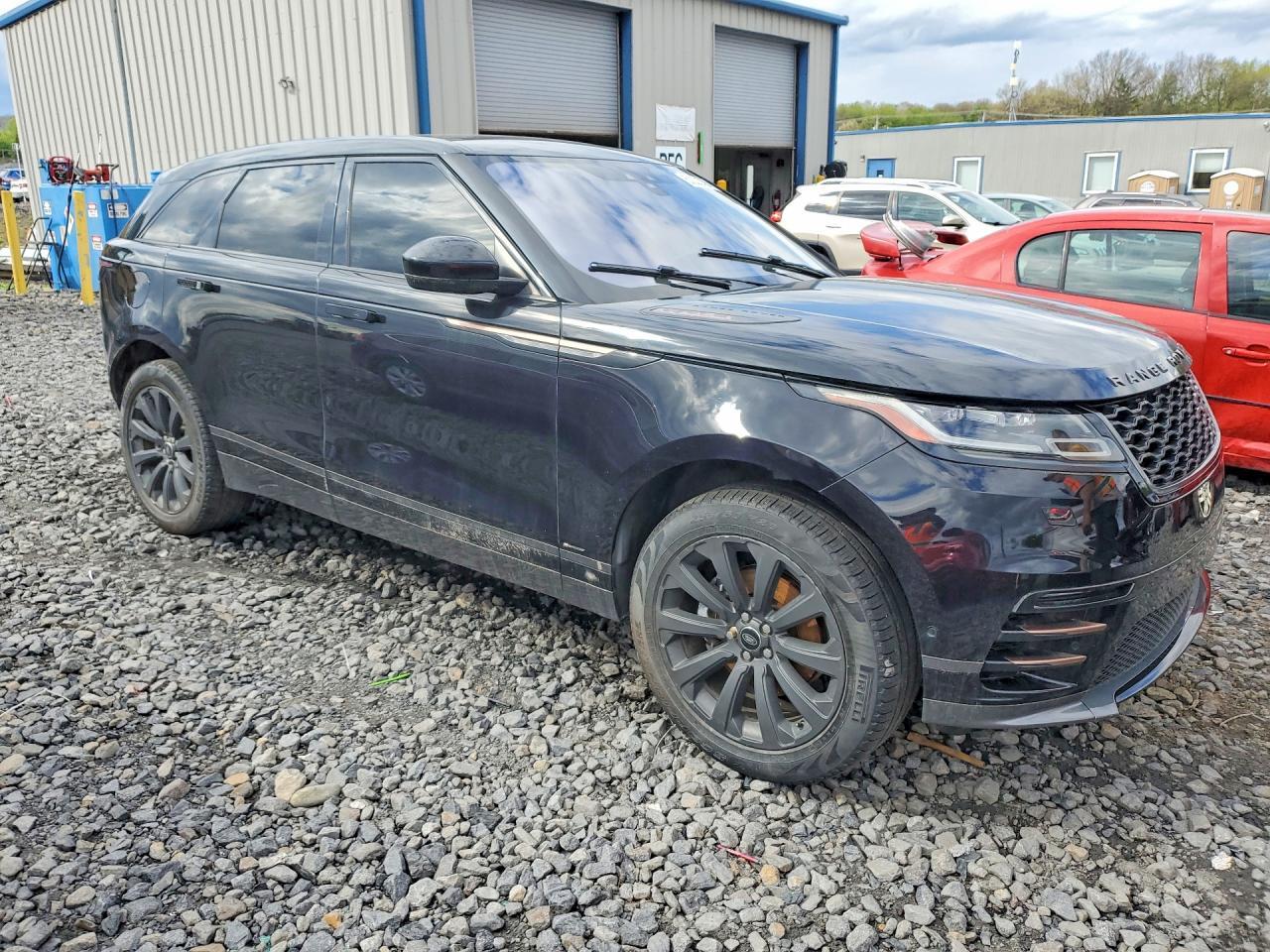 2018 Land Rover Range Rover Velar R-Dynamic Se - Image 4