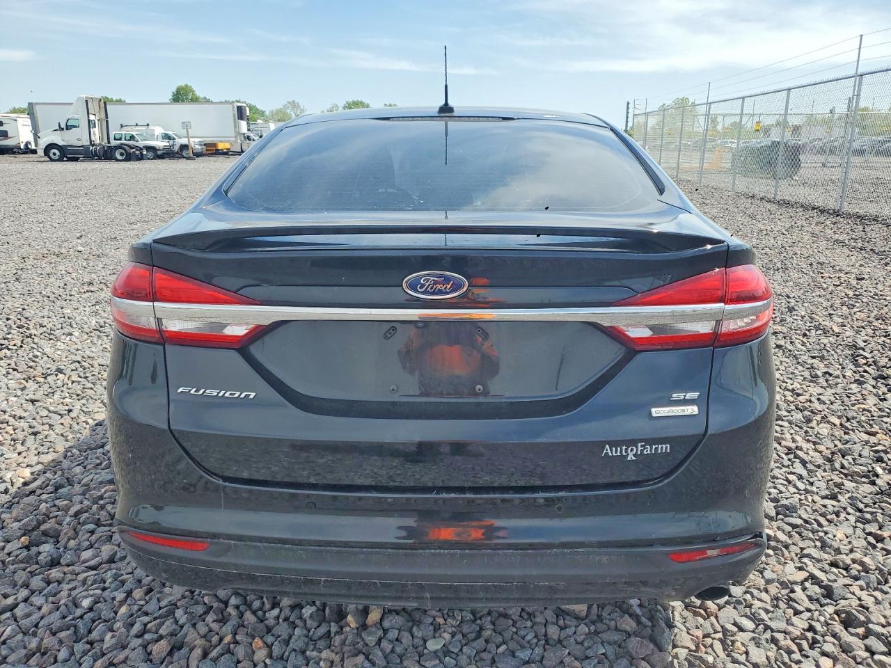 2018 Ford Fusion Se - Image 6