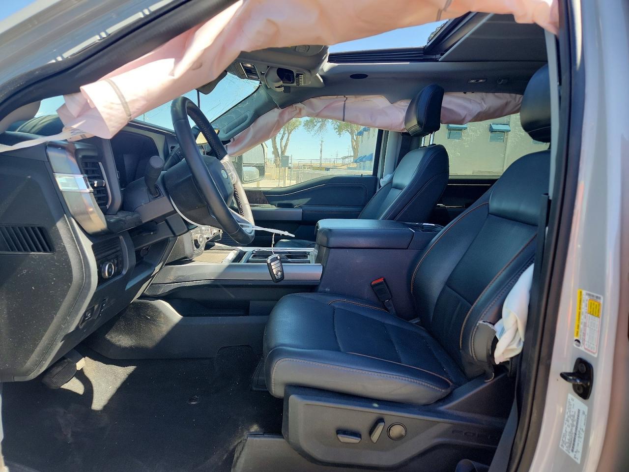 2025 Ford F350 Super Duty - Image 7