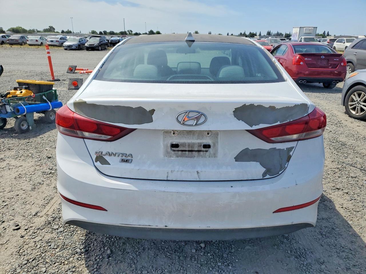 2017 Hyundai Elantra Se - Image 6