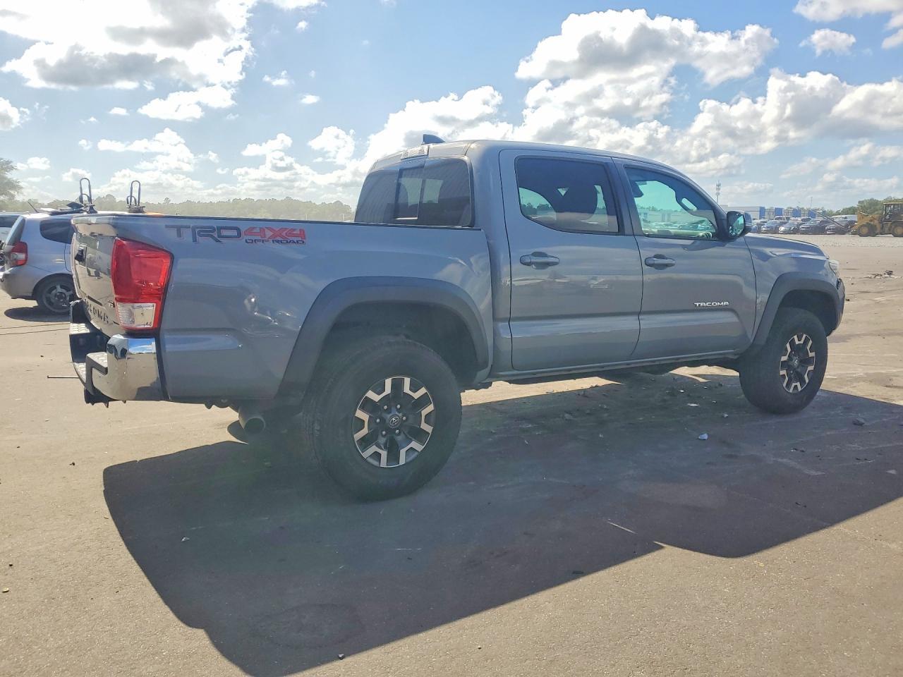 2021 Toyota Tacoma Trd Off-Road - Фото 3