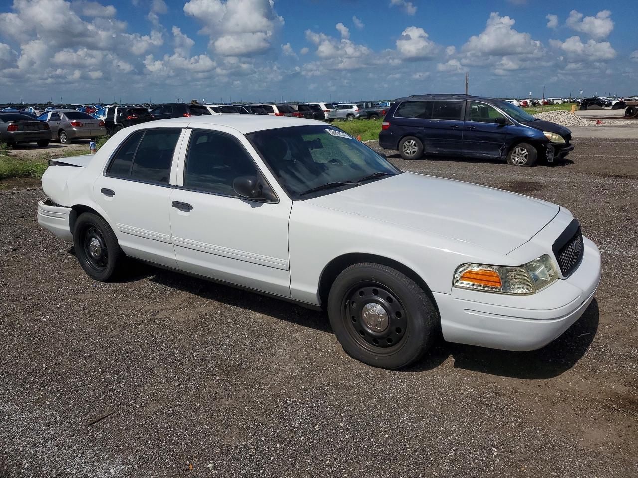 2011 Ford Crown Victoria Police Interceptor - Фото 4