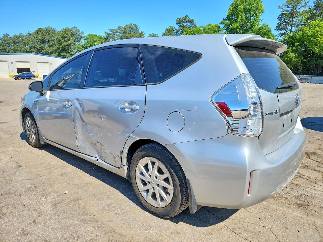 2012 Toyota Prius V Three - Фото 2