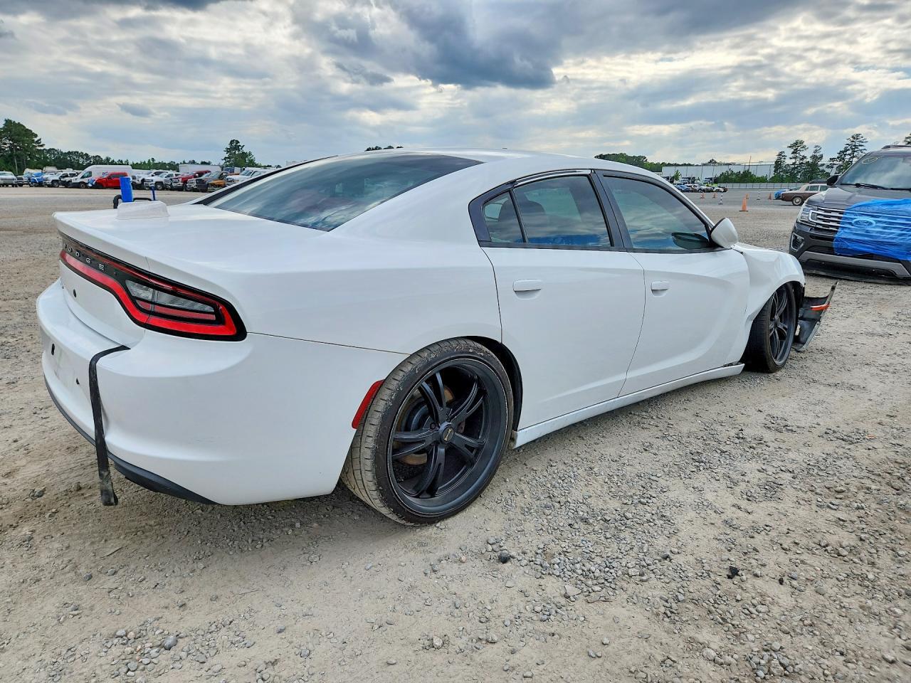 2015 Dodge Charger Police - Фото 3
