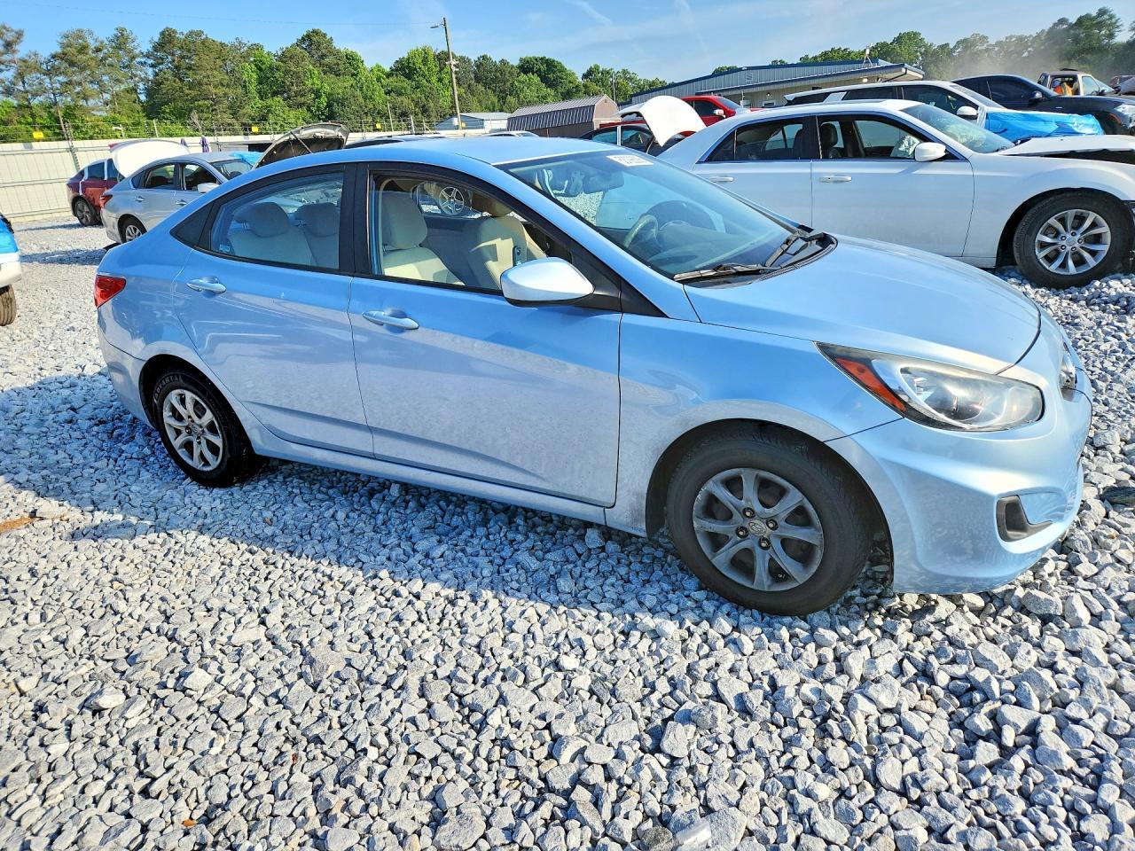 2014 Hyundai Accent Gls - Фото 4