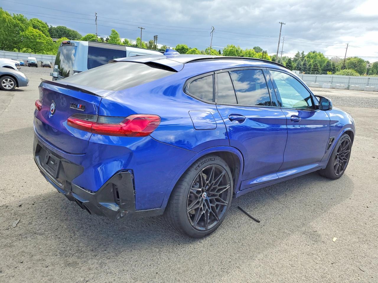 2022 BMW X4 M - Фото 3