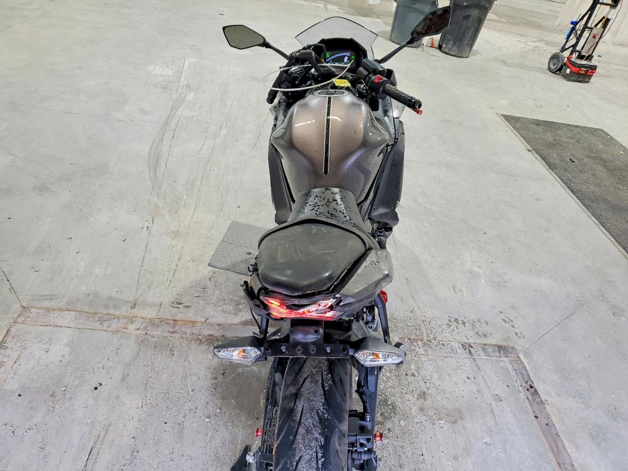 2021 Kawasaki Ex650 N - Image 6