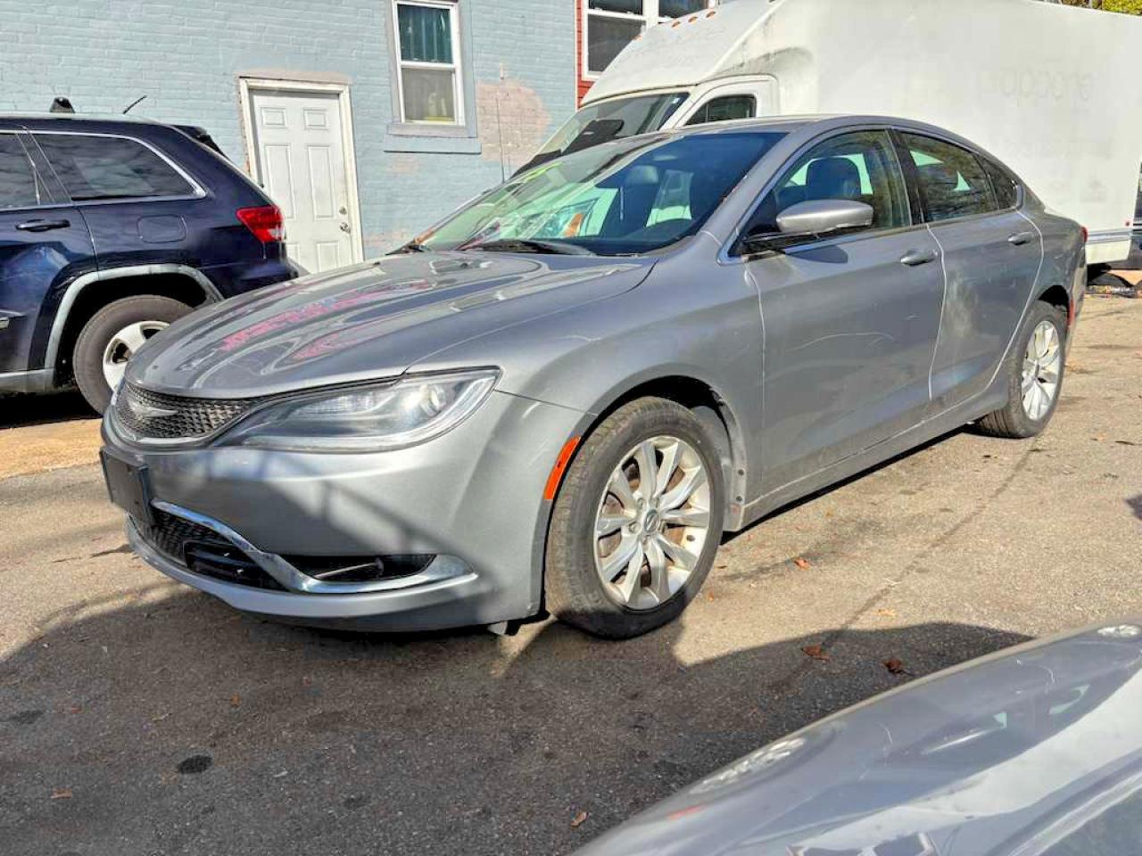 2015 Chrysler 200 C - Фото 2