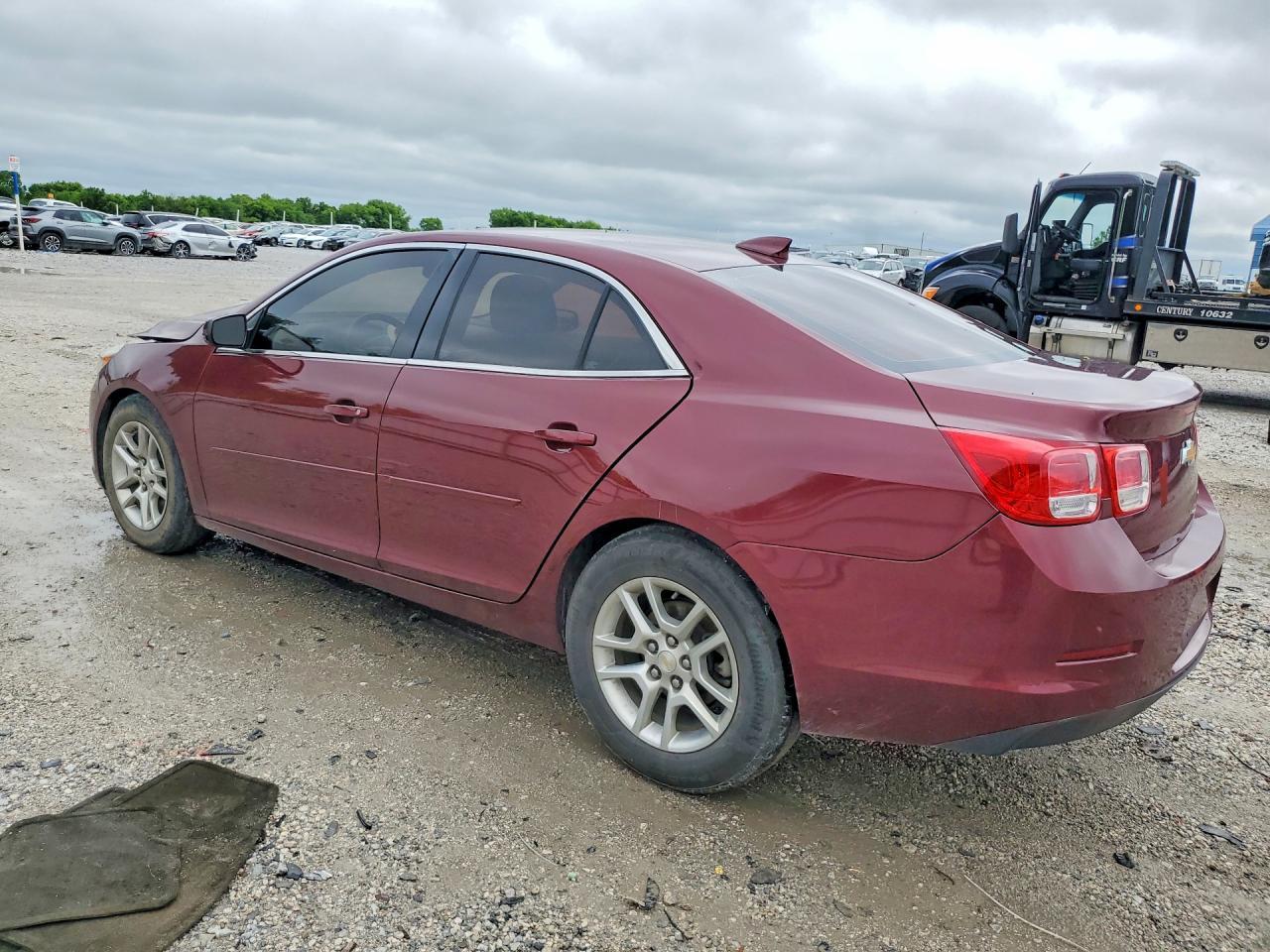 2015 Chevrolet Malibu 1Lt - Фото 2