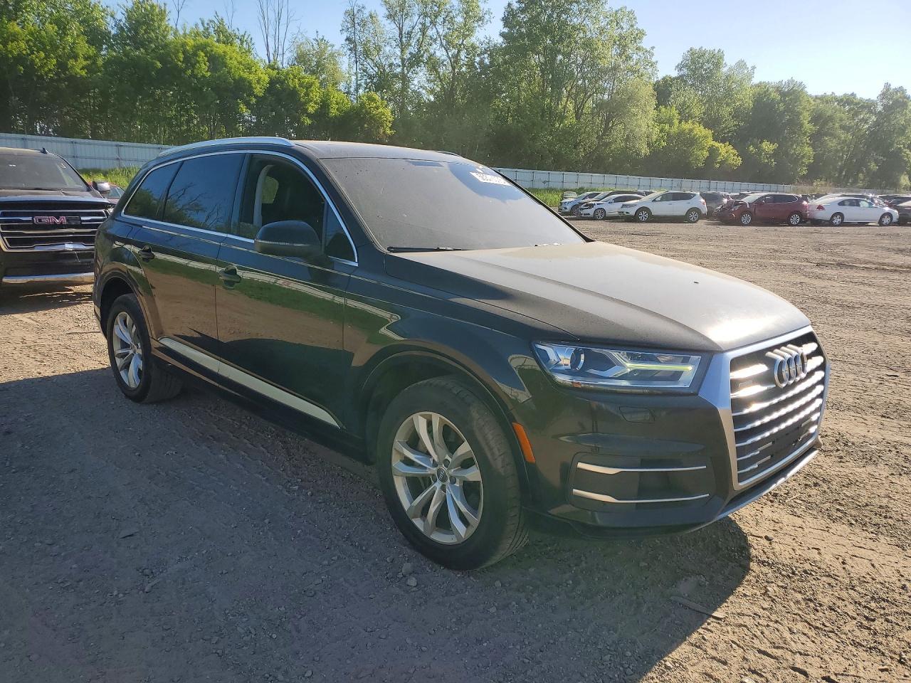 2018 Audi Q7 Premium Plus - Image 4