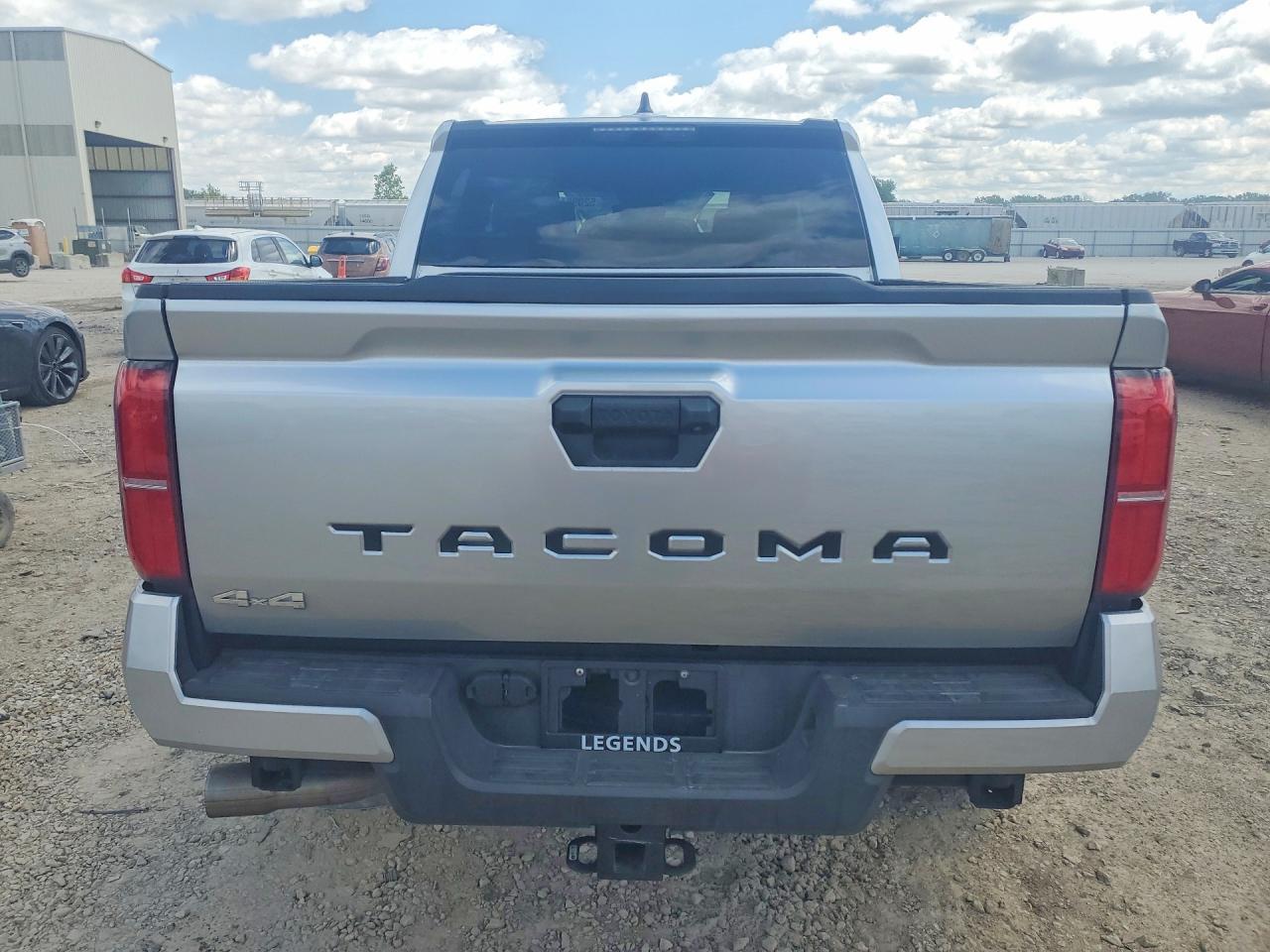 2025 Toyota Tacoma Sr5 - Фото 6