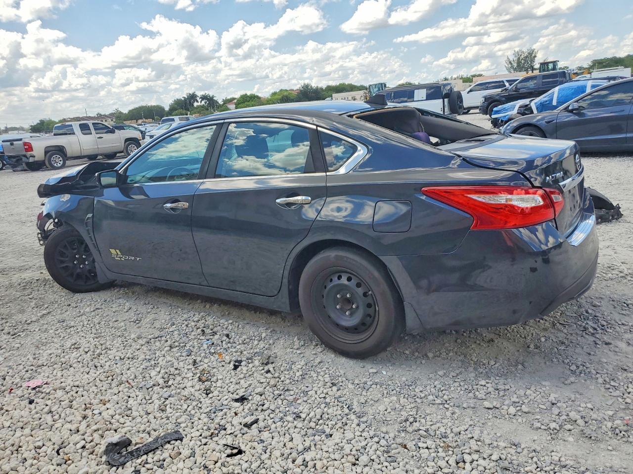 2016 Nissan Altima 2.5 S - Image 2